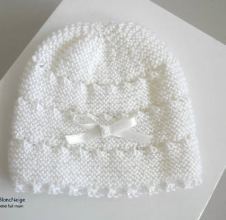 Bonnet blanc layette bb tricot fait main