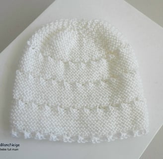 Bonnet blanc layette laine bébé fait main