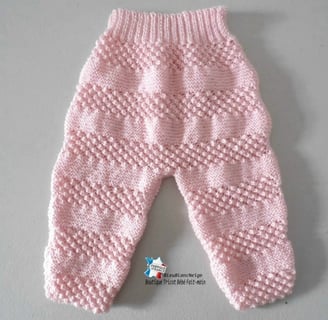Pantalon rose bebe tricoté main