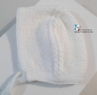Béguin blanc et chaussons tricot bb