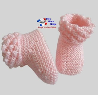 Chaussons roses modele layette bb tricot bebe fait main