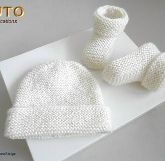 Modèle layette patron à tricoter