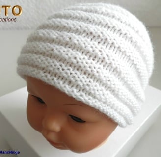 patron modele layette bb à tricoter