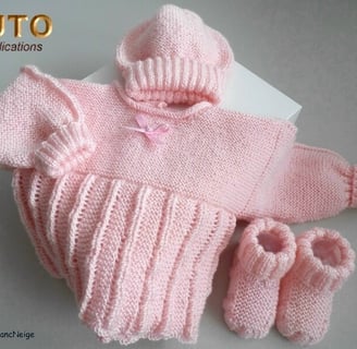 Modèle layette patron à tricoter