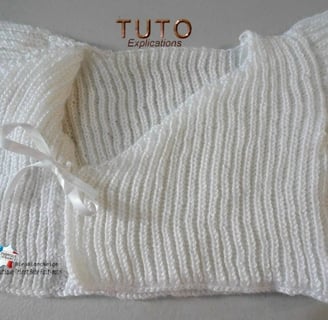explications tricot bébé BRASSIÈRE facile