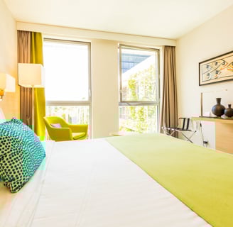 courtyard marriot montpellier oleis travel