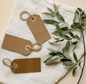 Rongzhiyue: Kraft paper gift tags