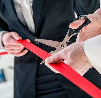 Rongzhiyue: red ribbons for grand opening