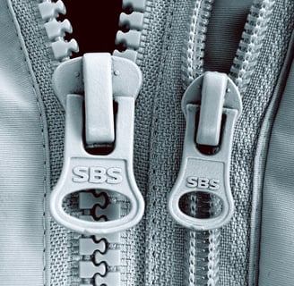 Rongzhiyue: premium pvc zippers close-up
