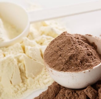Whey Protein vs Albumina: Qual o Melhor Suplemento para Sua Saúde e Resultados