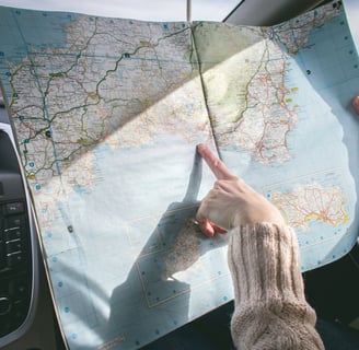budgeting tips for your next trip, travel saving money, travel tips, how to save money on vacations
