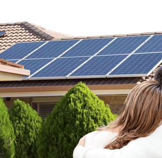 economize com placas solares