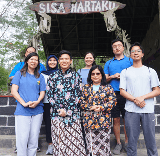 Misi amazing race jogja Merapi Mystique Expedition salah satu nya adalaha mengenalkan budaya lokal