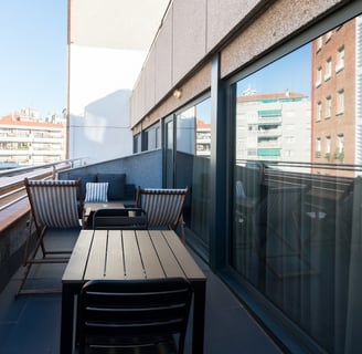 Hotel Paral·lel balcony