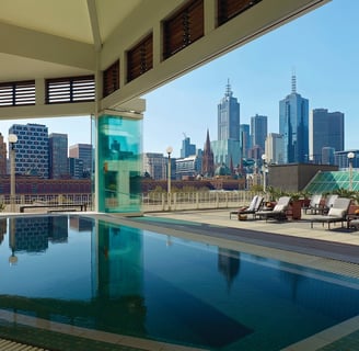 The Langham, Melbourne jacuzzi pool