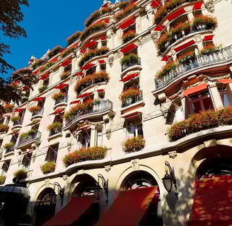 Hôtel Plaza Athénée exterior