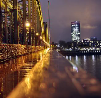 Hohenzollernbrücke, Köln