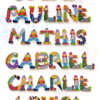 Lettres clowns en bois