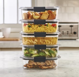 Rubbermaid Brilliance Food Storage Containers, BPA Free, Airtight Lids, Ideal for Lunch, Meal Prep & Leftovers, Set of 5 (3.2