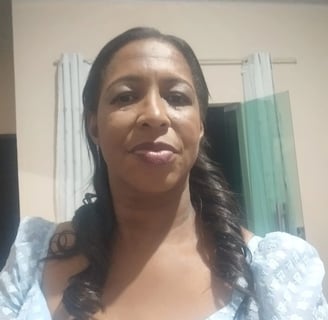 Luzinete Alves, poetisa e professora aposentada da Comunidade Quilombola de São Tomé