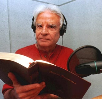 Cid Moreira foi mais do que um jornalista; ele foi um ícone da radiodifusão brasileira.
