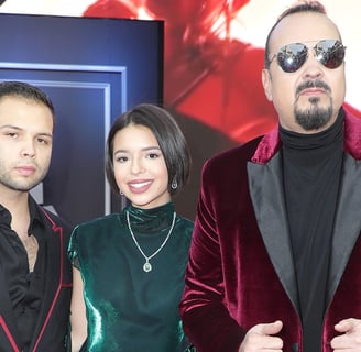 angela aguilar y su padre