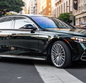 Lüks Yolculuk – Gölköy’de Mercedes S-Class ile VIP Transfer Hizmeti