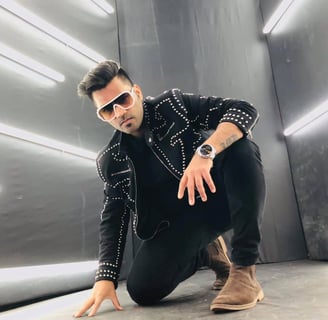 Piyush Mehrolia Bollywood Playback Singer