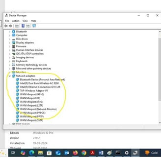 a screenshote of a computer screen with a click arrow pointing to the left