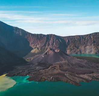 A view of Rinjani Mountain and its lake