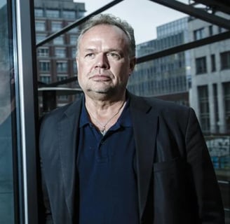 portrait of Kilian Kleinschmidt