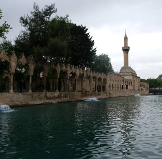 Şanlıurfa Balıklıgöl