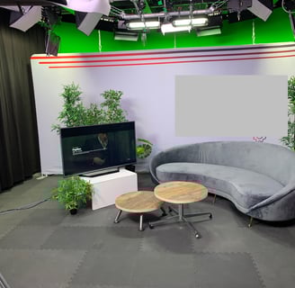 set build green screen