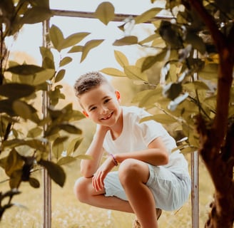 photo d'un enfant souriant et heureux