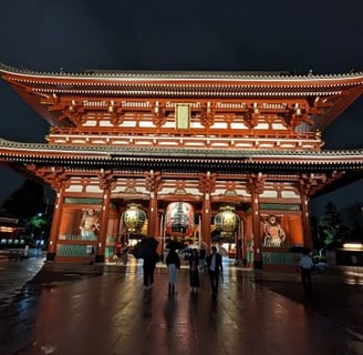 Senso Ji Temple in Asakusa Tokyo at night
