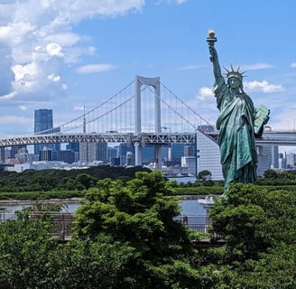 Statue of Liberty replica in Odaiba Daiba Tokyo bay