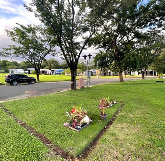 Heritage Park Lawn Lot