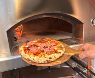 Best gluten free food pizza van catering in cambridgeshire near me part birthday business corporate