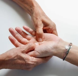 massage de main 