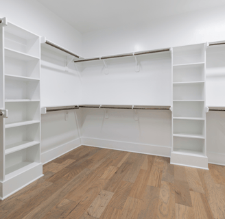 Large wallk in closet