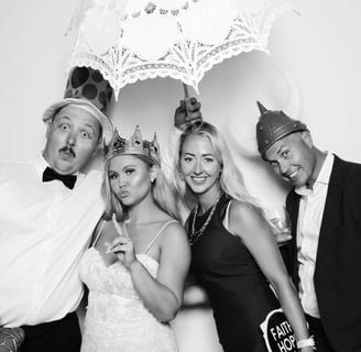 wedding-photo-booth-rental.jpg