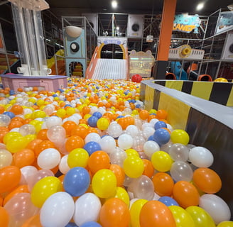 Parque infantil en Benidorm Airjump