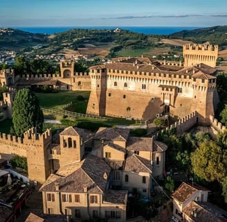 castello Fiorenzuoladi Focara, entroterra marchigiano