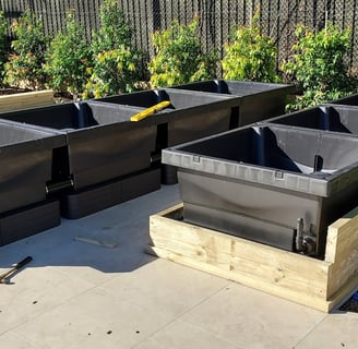 Installing rows of Foodcubes