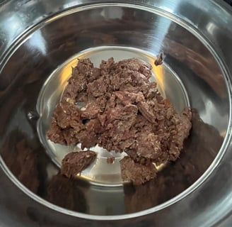 Close up of the Edgard Cooper tinned Lamb & Beef for texture