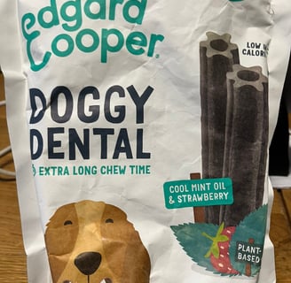 Close up of Edgard Cooper's Doggy Dental packaging