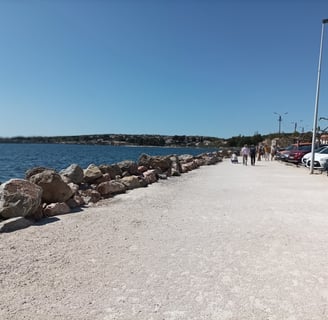 The sea front promenade Bouzigues