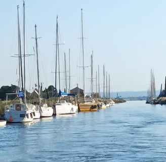We enter the Canal du Midi