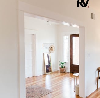 Descubre las mejores reformas para alquilar tu piso en Valencia más rápido y a mejor precio.