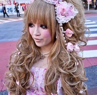 Hime gyaru | © Cookingwiththehamster